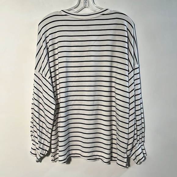 CABI Balloon SLV Drop Shoulder Keyhole Tie Preppy Beach Work B/W Stripe Tunic M - Picture 5 of 16